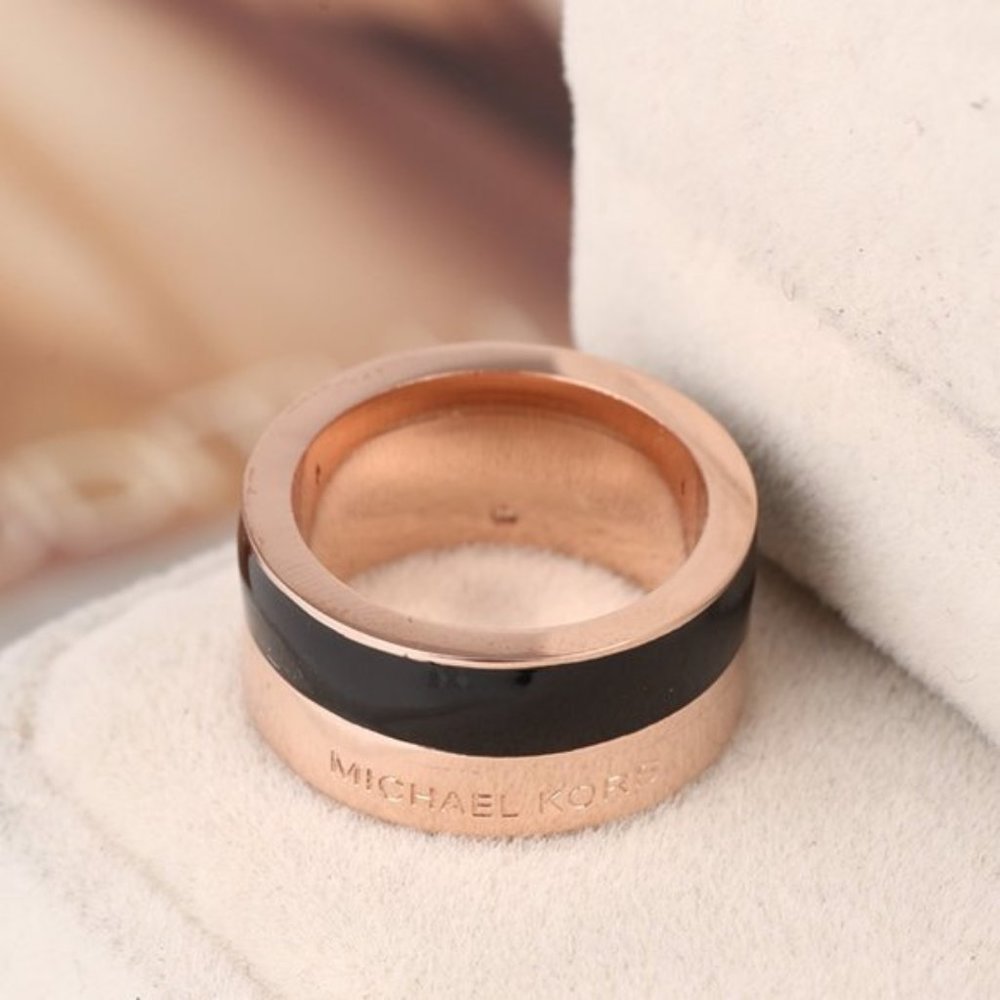 Michael Kors Enamel Glaze Stripes Rings Size7